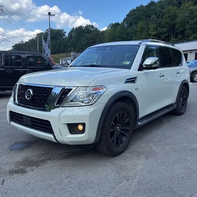 2018 Nissan Armada SV — photo 1 of 13