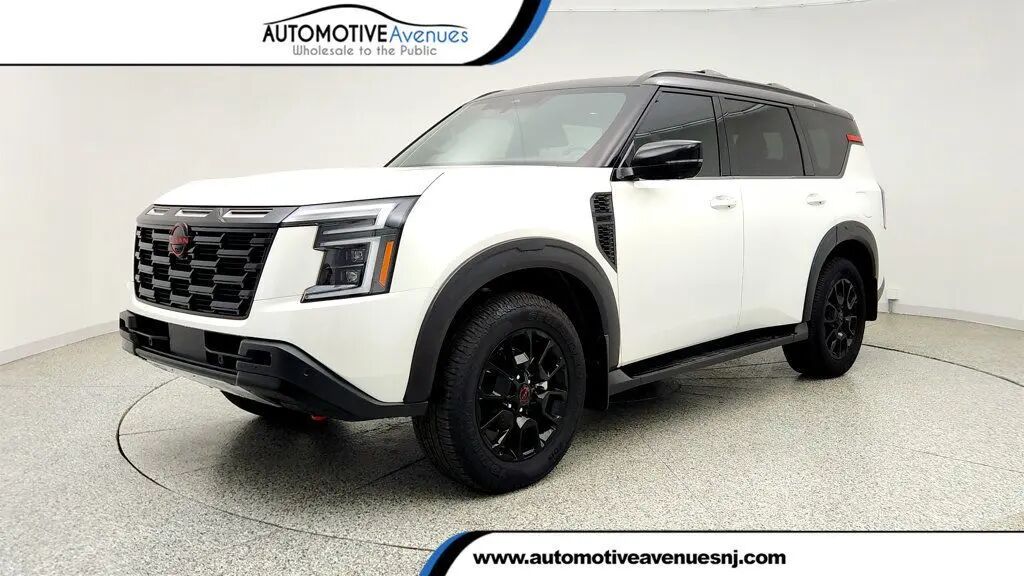 2025 Nissan Armada PRO-4X — photo 1 of 13
