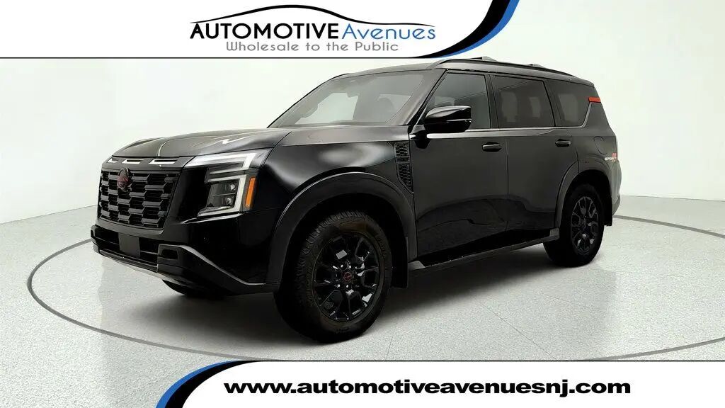 2025 Nissan Armada PRO-4X — photo 1 of 13