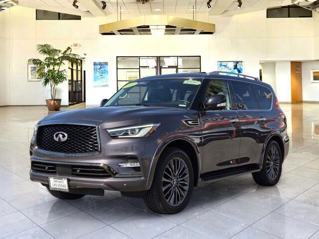 2023 INFINITI QX80 Premium Select — photo 1 of 12