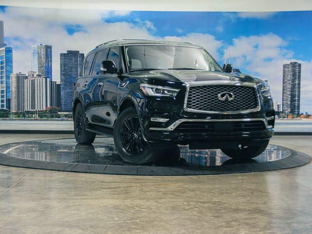2023 INFINITI QX80 Luxe