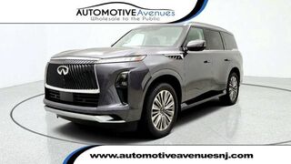 2025 INFINITI QX80 LUXE
