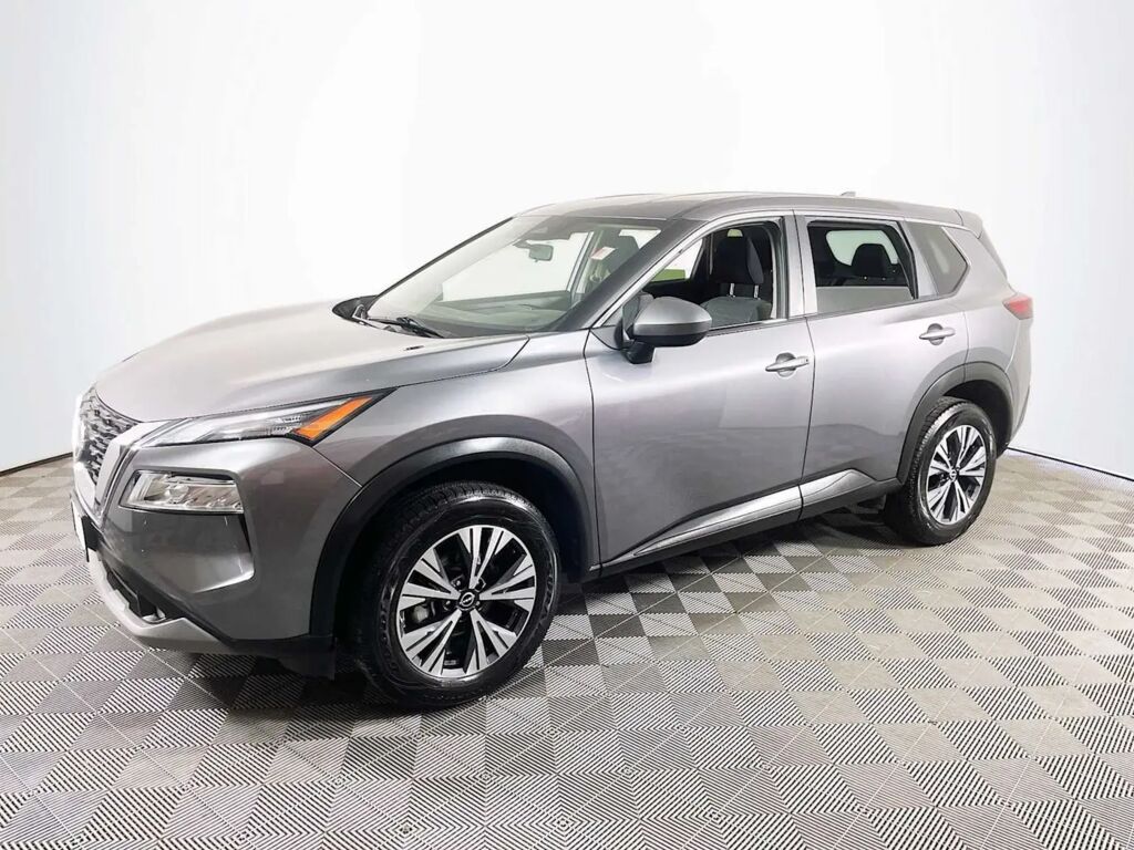 2023 Nissan Rogue SV — photo 1 of 13