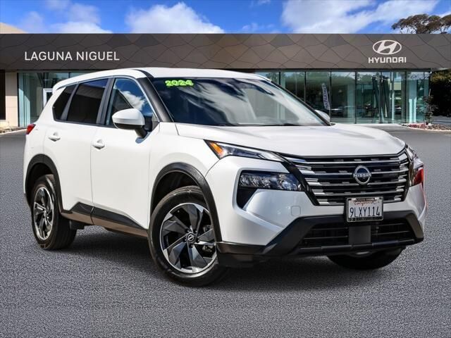 2024 Nissan Rogue SV