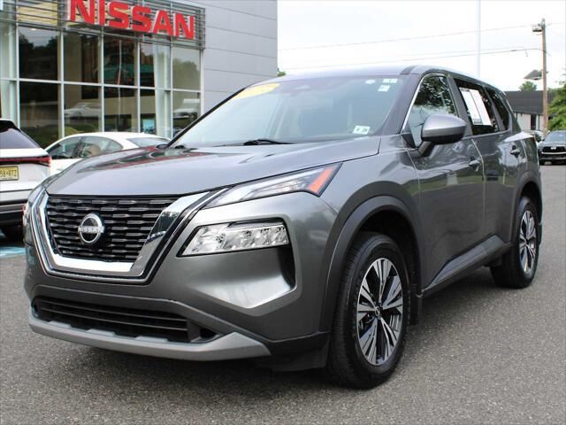 2023 Nissan Rogue SV — photo 1 of 12