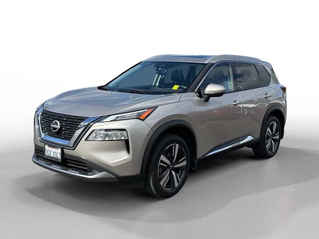 2023 Nissan Rogue SL — photo 1 of 1