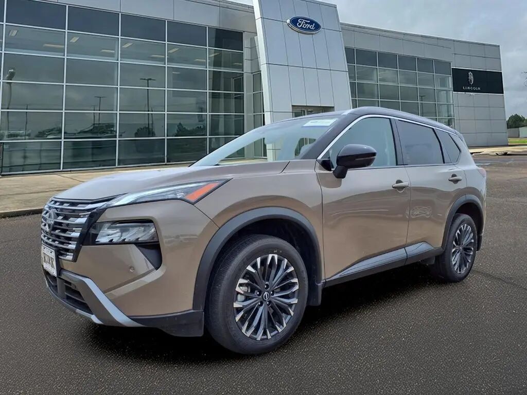 2025 Nissan Rogue SL — photo 1 of 13