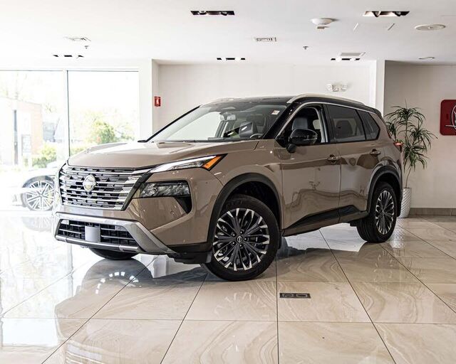 2025 Nissan Rogue SL — photo 1 of 1