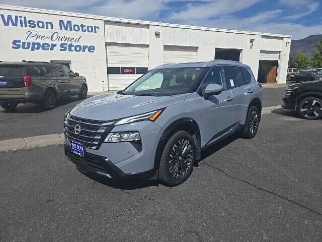 2024 Nissan Rogue Platinum