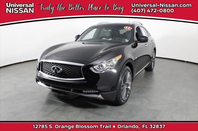 2017 INFINITI QX70 Base — photo 1 of 13