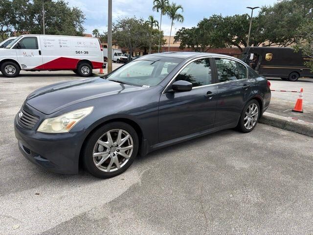 2009 INFINITI G37 Sedan Journey