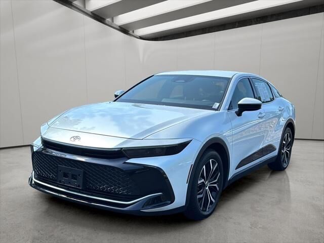 2023 Toyota Crown XLE