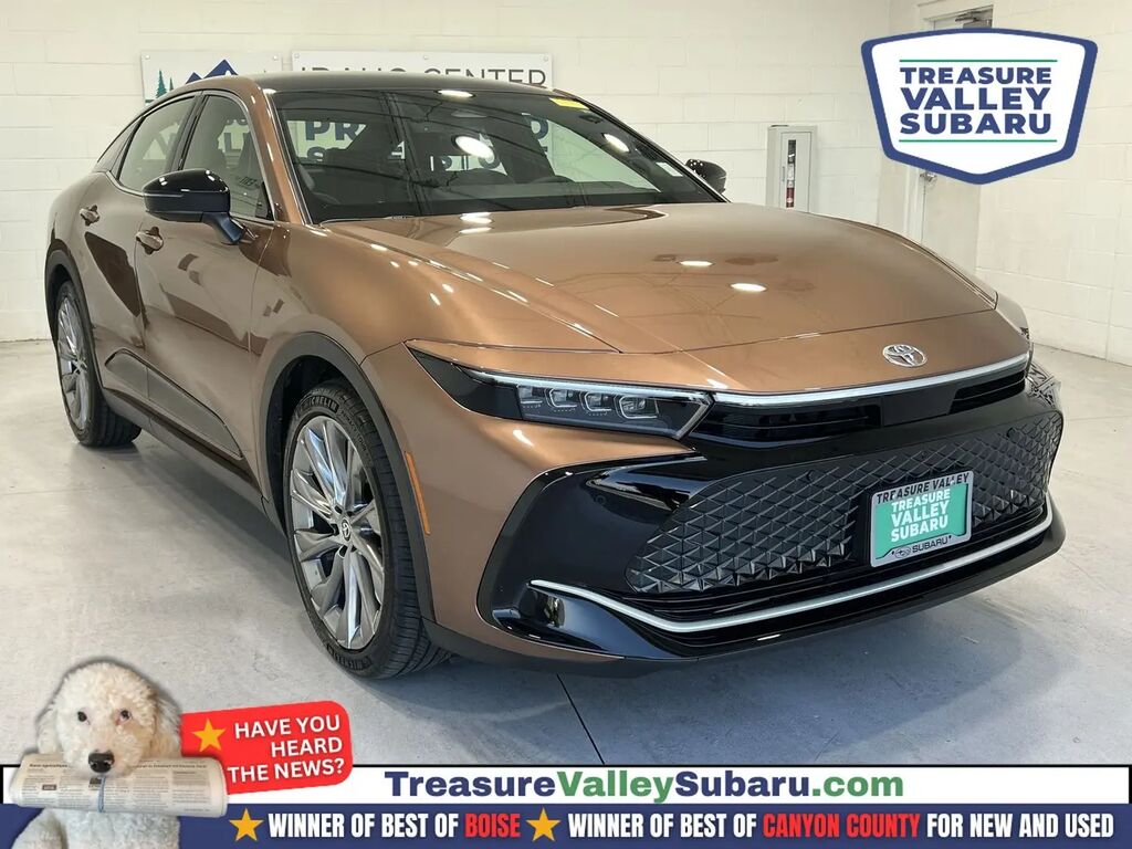 2026 Toyota Crown Limited — photo 1 of 13
