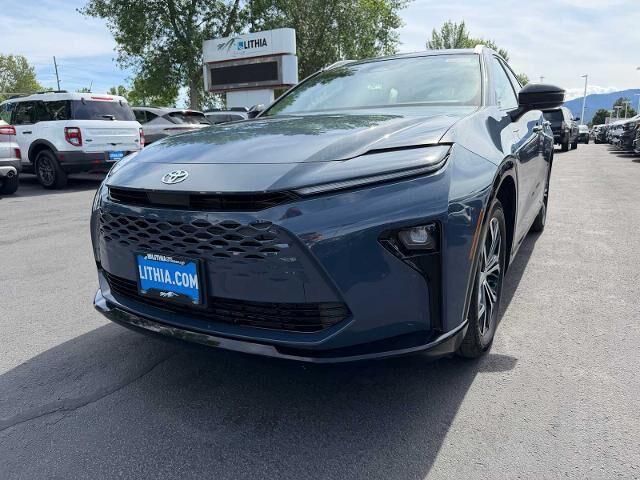 2026 Toyota Crown Signia XLE