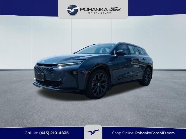 2025 Toyota Crown Signia Limited