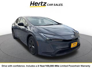 2025 Toyota Prius LE