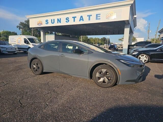 2024 Toyota Prius LE