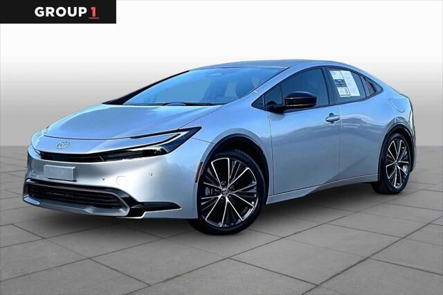 2024 Toyota Prius XLE