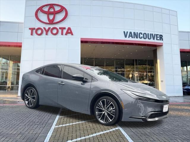 2024 Toyota Prius XLE