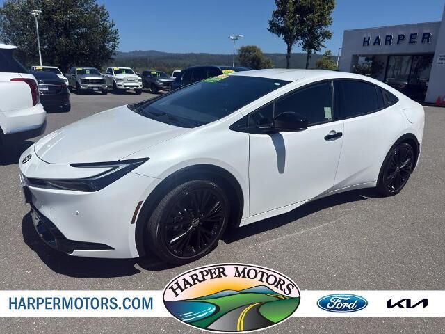 2025 Toyota Prius Nightshade