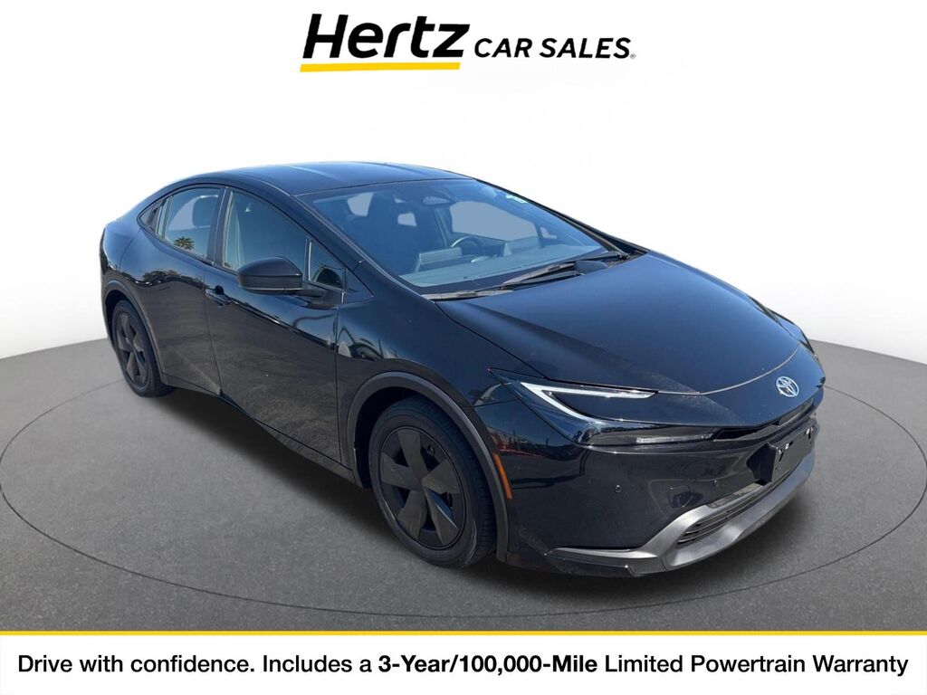 2025 Toyota Prius LE — photo 1 of 1