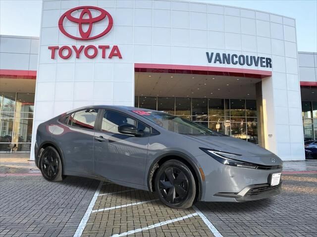 2025 Toyota Prius LE