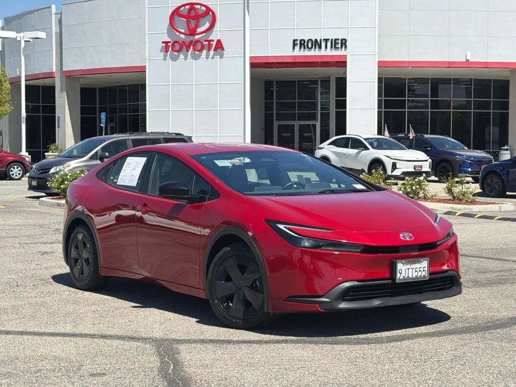 2023 Toyota Prius LE — photo 1 of 1