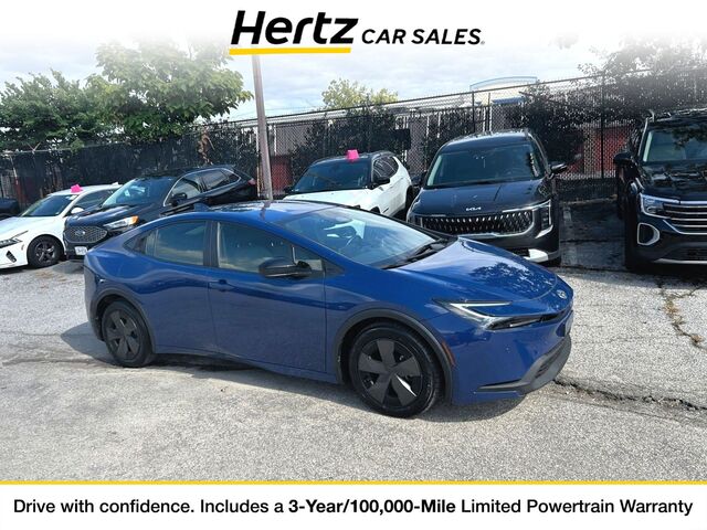 2025 Toyota Prius LE