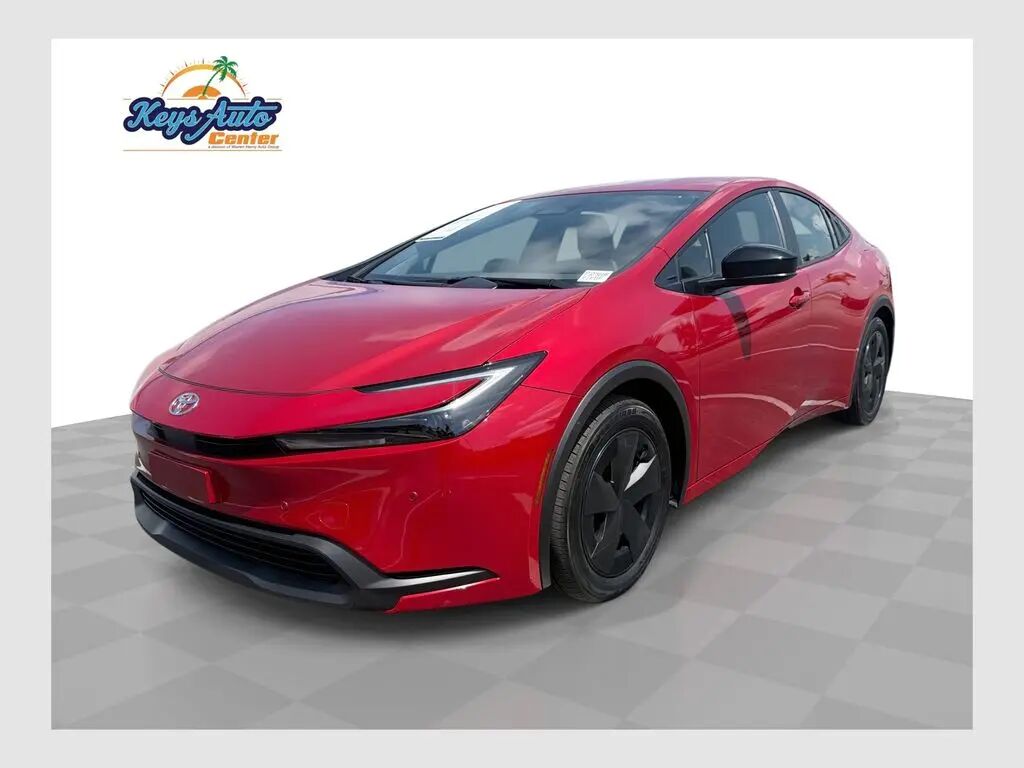 2026 Toyota Prius LE — photo 1 of 13