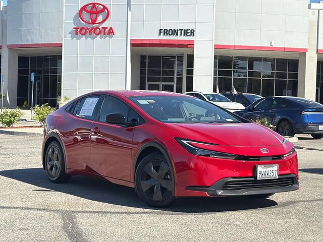 2024 Toyota Prius LE