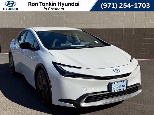 2025 Toyota Prius Plug-in Hybrid SE