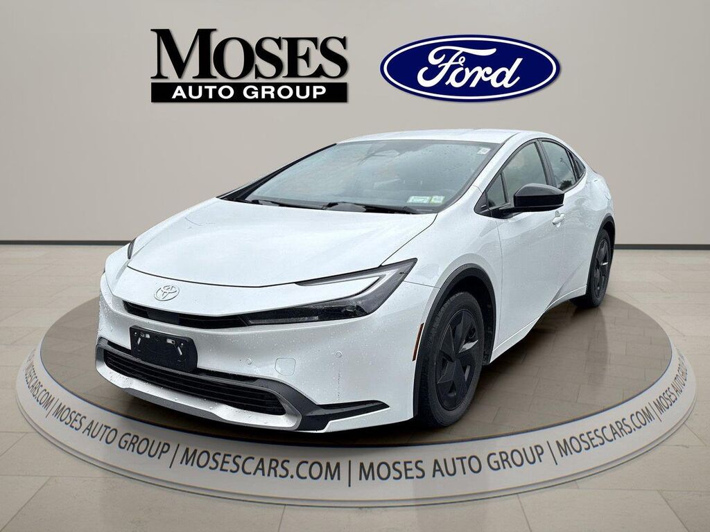 2024 Toyota Prius Prime SE