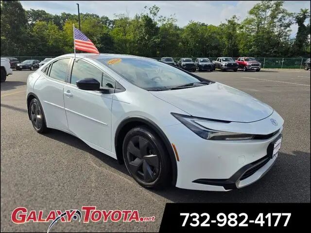 2024 Toyota Prius Prime SE