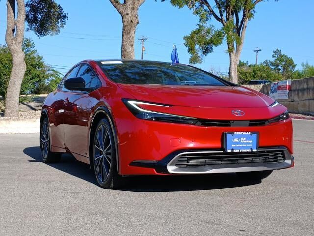 2024 Toyota Prius LE