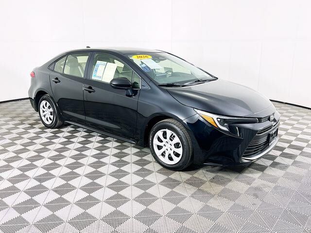 2026 Toyota Corolla Hybrid SE — photo 1 of 13