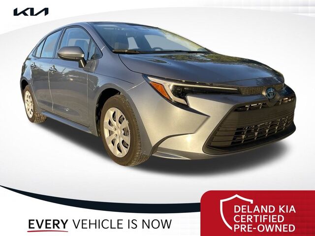 2025 Toyota Corolla LE