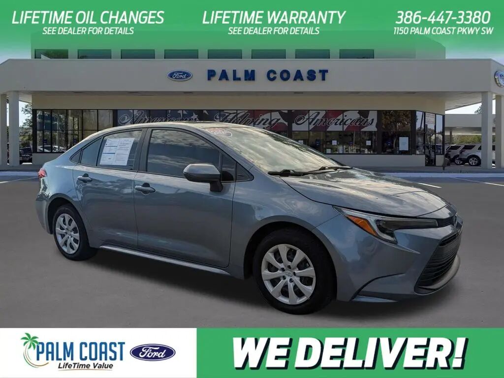 2024 Toyota Corolla Hybrid LE — photo 1 of 5