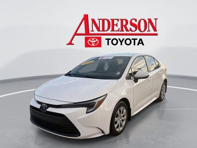 2025 Toyota Corolla Hybrid LE