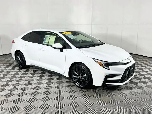 2024 Toyota Corolla Hybrid SE