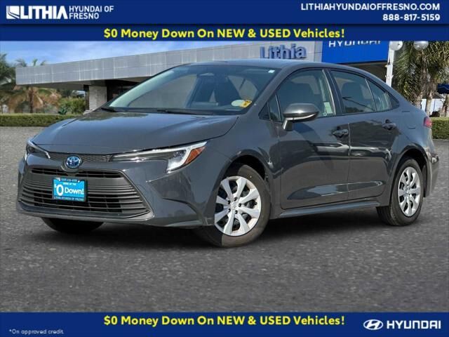 2025 Toyota Corolla Hybrid LE