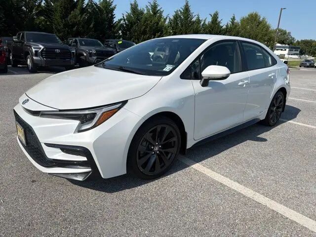 2024 Toyota Corolla Hybrid SE