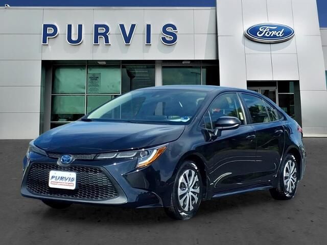 2022 Toyota Corolla Hybrid LE — photo 1 of 13