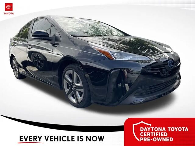 2021 Toyota Prius XLE