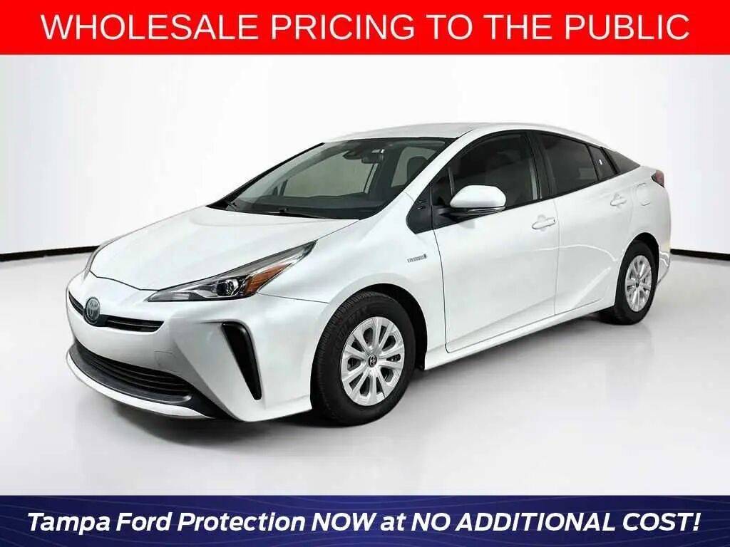 2021 Toyota Prius L Eco