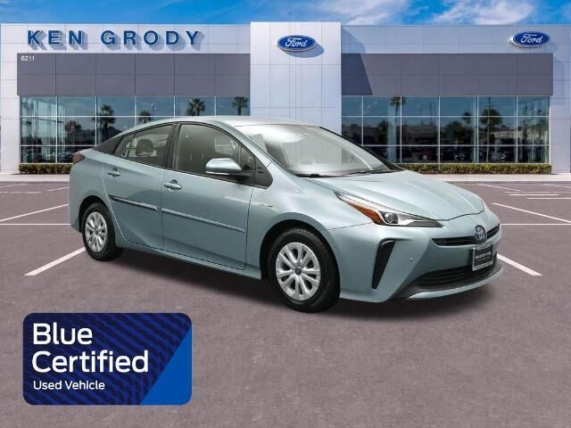 2021 Toyota Prius LE