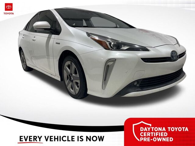 2022 Toyota Prius XLE