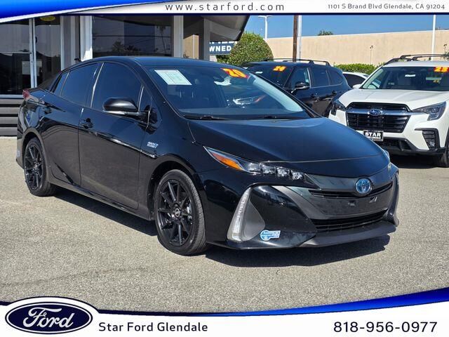2020 Toyota Prius Prime LE — photo 1 of 13