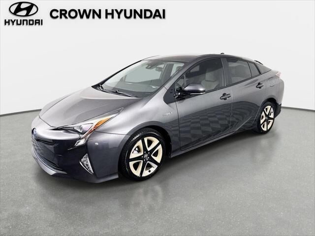 2017 Toyota Prius Three Touring