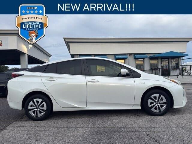 2017 Toyota Prius Two Eco — photo 1 of 1