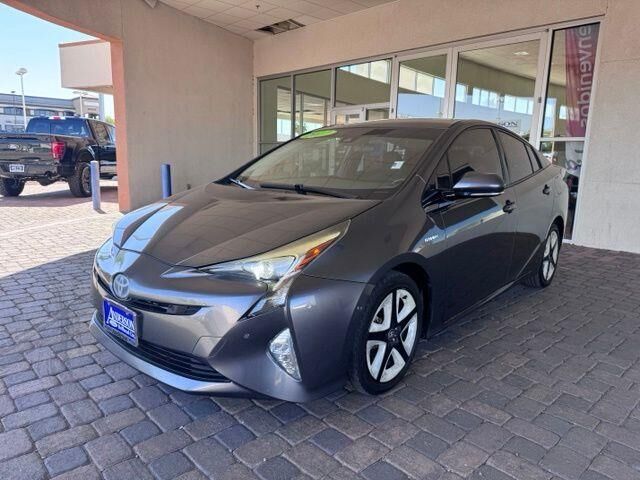 2017 Toyota Prius Three Touring